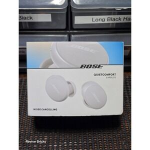 Bose QuietComfort Wireless Noise Cancelling Bluetooth Earbuds - White Smoke NEW